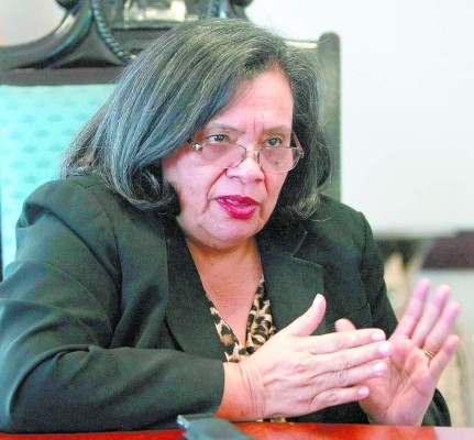 'Debe haber un compromiso para no retroceder”: Julieta Castellanos