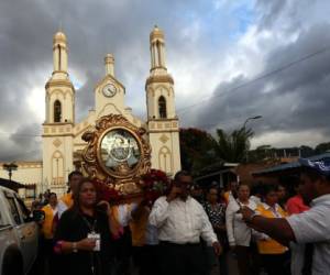 Los fieles católicos realizan peregrinaciones en honor a Suyapa.Foto: Alex Pérez