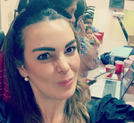 Alia Kafati: popular política, madre y psicóloga que busca un curul en el Congreso Nacional