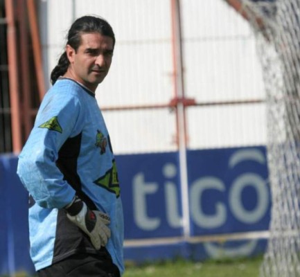 FOTOS: Así ha sido la evolución de Diego Vazquez desde que llegó a Honduras