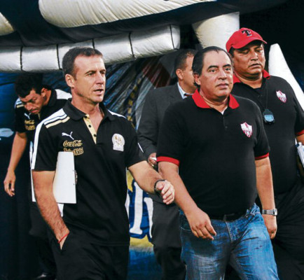 Edwin Pavón: 'Olimpia sigue siendo favorito”