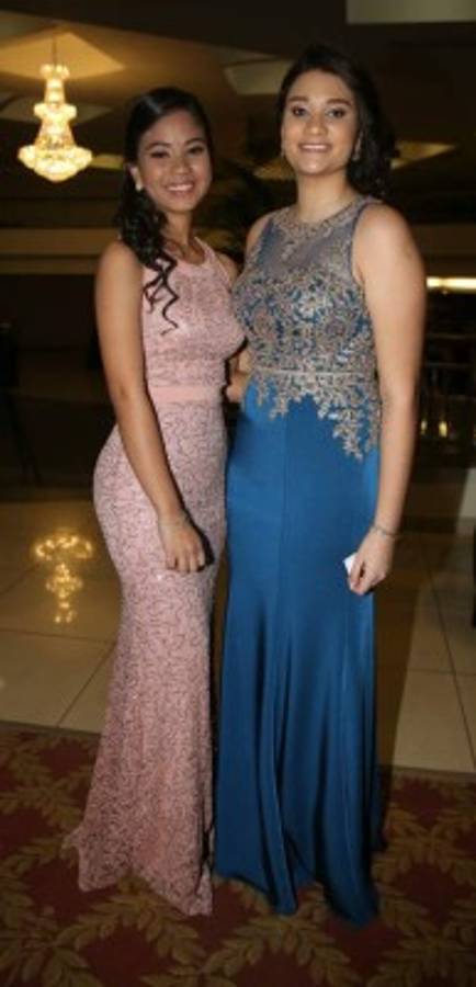 Brindan por el éxito estudiantil