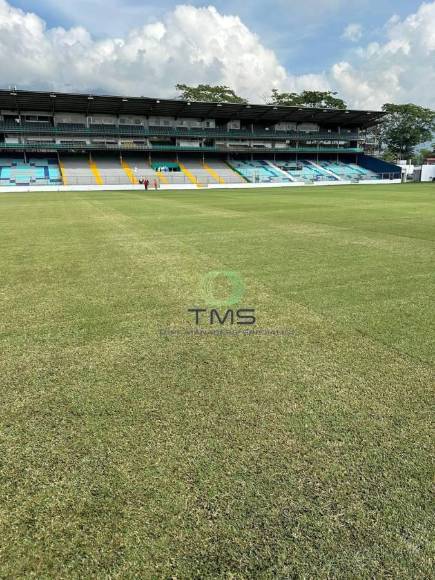 Estadio Morazán ya tiene fecha para que se juegue en la nueva grama