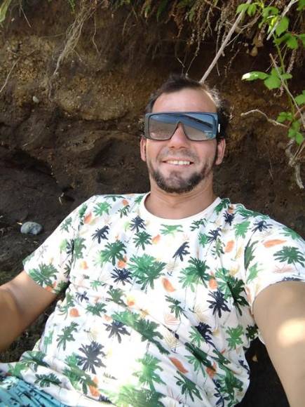 Desapareció en la playa al salir a pasear en cuatrimoto y hallaron sus restos en un tiburón en Argentina