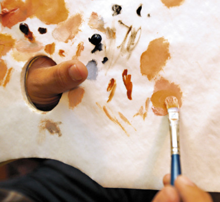 Arquitecto de profesión; la pintura, su pasión