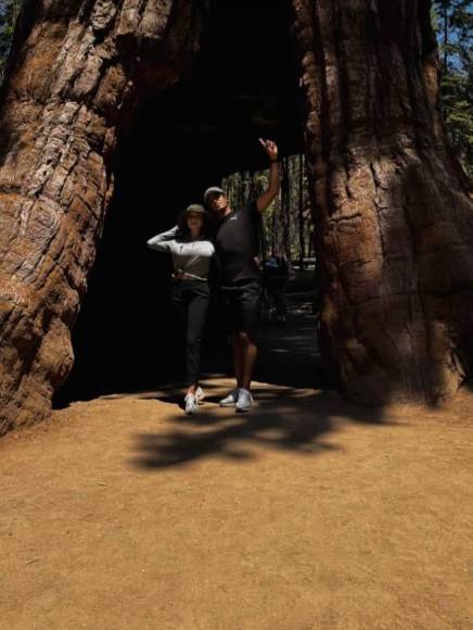 Así han sido las vacaciones de “Choco” Lozano con su bella novia