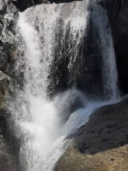 Así han sido las vacaciones de “Choco” Lozano con su bella novia