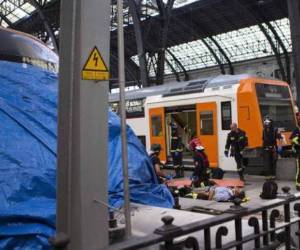 El tren de cercanías pasó una revisión de mantenimiento el 18 de julio, señaló De la Serna, y su conductor este viernes era un hombre de 31 años.