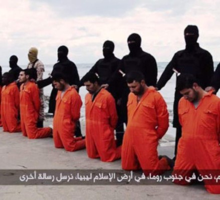 ISIS anuncia decapitación de egipcios en Libia