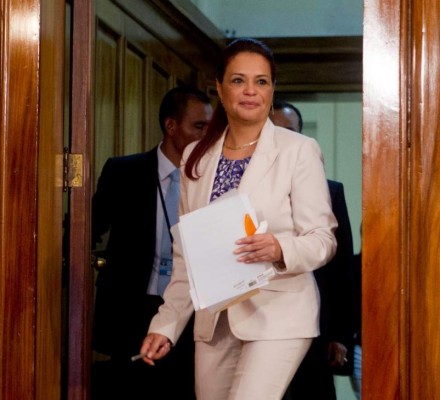 Juez ordena inmovilizar cuentas de ex vicepresidenta