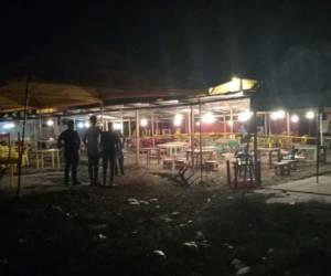 La masacre se registró en un establecimiento de venta de bebidas alcohólicas en el barrio La Primavera de Choloma, norte de Honduras, según el reporte policial.