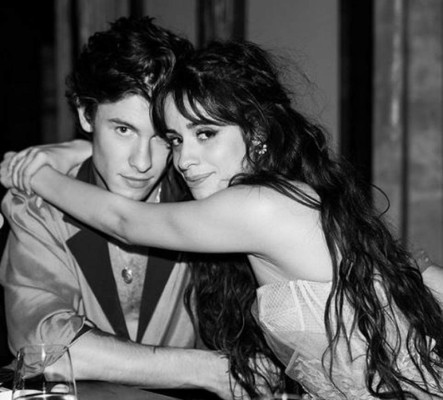 FOTOS: Las parejas de famosos que hallaron el amor este 2019