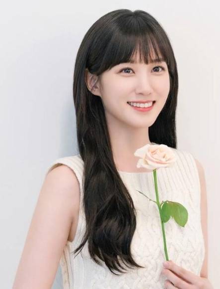 ¿Quién es Park Eun-bin, la actriz que interpreta a la abogada Woo en la serie de Netflix?