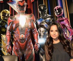 Protagonista. Posando en la premier de la cinta Power Rangers.