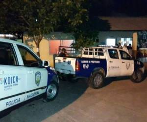 Dos de las víctimas fueron llevadas al Cuerpo de Bomberos de El Carrizal para intentar salvarles la vida, pero fallecieron.