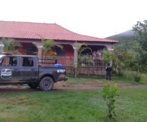 En la hacienda se detuvo a Jefry Alejandro Medina, originario de Choluteca, en el sur de Honduras, a quien se le encontró armas prohibidas.