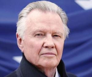 Voight dice que la prioridad de su hija son los pequeños, y dice que tendrá más detalles cuando vea a Jolie y a sus seis hijos.