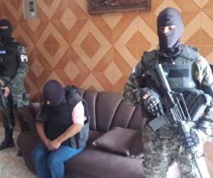 En un oportuno operativo la mujer logró ser rescatada por elementos policiales en una 'casa loca'.