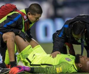 El portero Tim Howard se lesionó durante el partido ante México en la hexagonal final rumbo a Rusia-2018.
