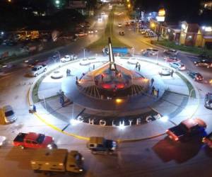 La megaobra facilita el tráfico en tres direcciones.