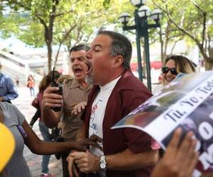 Ciudades santuario como Nueva York, Los Ángeles, San Francisco y Chicago prometieron resistir y seguir protegiendo a los inmigrantes. El alcalde de Miami, en cambio, se apresuró a acatar al presidente.