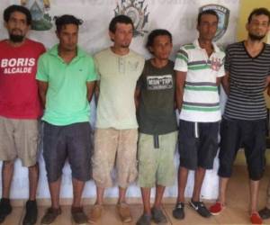 Los sospechosos supuestamente pertenecen a la Mara MS y residieron varios años en Estados Unidos de manera ilegal, por lo que hace algunos meses fueron deportados de ese país.