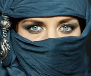 Terroristas seductoras, manipuladores e inteligentes, este tipo de mujeres son el nuevo temor de las autoridades estadounidense.