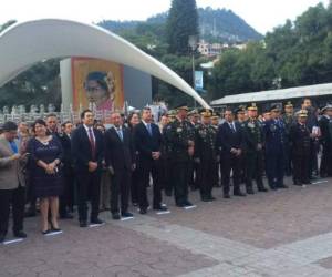 En el evento participaron autoridades del gobierno, de la Alcaldía Municipal, de las Fuerzas Armadas y del Comité Cívico Institucional Permanente.