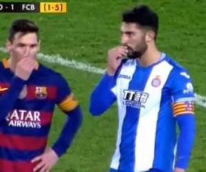 El enfrentamiento verbal captado por las cámaras de televisión, y que también está en YouTube, fue el centro de los comentarios en las redes.