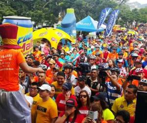 Celebración en el bulevar Los Próceres de Tegucigalpa.
