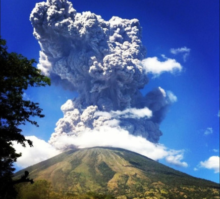 Cenizas del Chaparrastique podrían llegar a Honduras