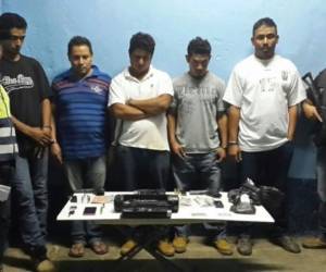 Los detenidos serán puestos a la orden de la fiscalía.