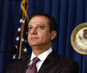 Los portavoces de la oficina de Bharara declinaron hacer comentarios después de que el viernes se supo que el nombre del fiscal federal estaba incluido en la lista de Sessions.