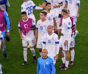 La Selección de Costa Rica tuvo un decepcionante debut en el Mundial de Qatar 2022 tras sufrir una estrepitosa goleada 7-0 ante España, escuadra que levantó la mano como una de las favoritas a llevarse el torneo. Los rostros tristes eran evidentes en jugadores y cuerpo técnico de La Sele tras la humillante derrota.
