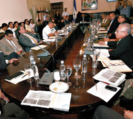 Preparan ambicioso proyecto agroforestal para la zona rural
