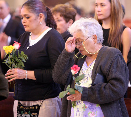 Despiden a doña Alejandrina Bermúdez