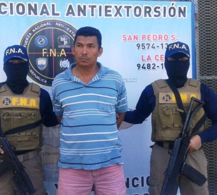 Cae presunto extorsionador en la capital