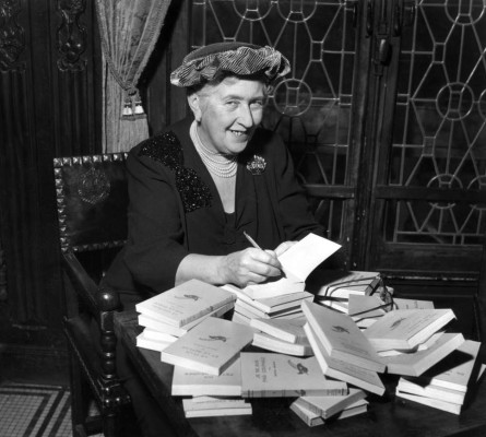 Agatha Christie 40 años sin la reina del misterio