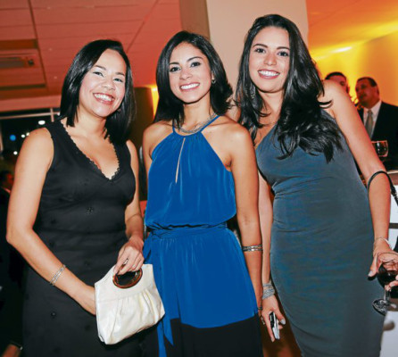 Moderno centro de atención ocular