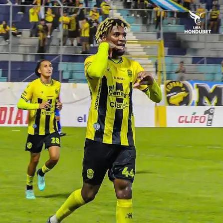 Fichajes: Olimpia busca robarle jugador a Motagua y legionario se une equipo de segunda