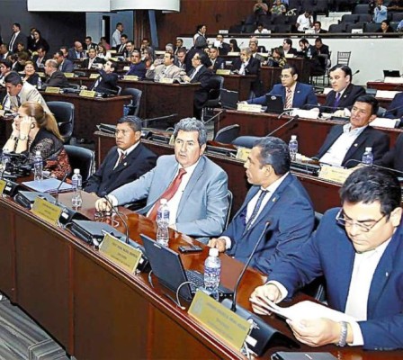 Liberales piden en interpelación del fiscal general