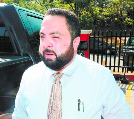 Luis Redondo reconoce que declaración no tiene datos