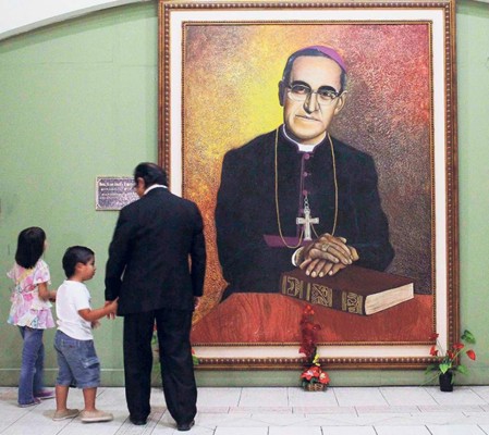 Congreso de El Salvador declara asueto por beatificación de monseñor Romero