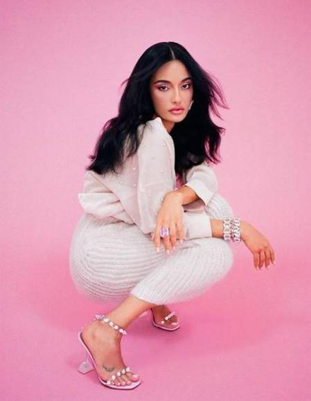 ¿Quién es Amina Muaddi, la diseñadora involucrada en el caso Rihanna-A$AP Rocky?