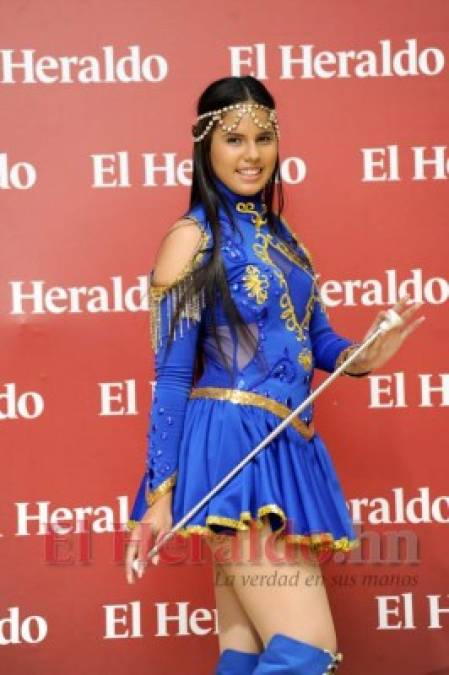 Larissa Henríquez, la palillona que engalanó la portada de EL HERALDO