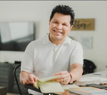 Ellos son los 11 pastores evangélicos más ricos del mundo (FOTOS)