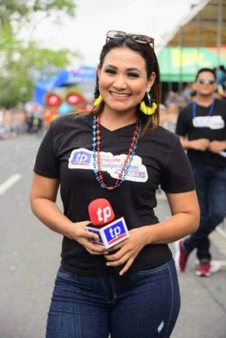 ¡Bellas! Presentadoras brillaron en la Feria Juniana de San Pedro Sula