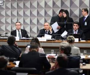 Los partidarios del juicio político culpan a Rousseff y a su Partido de los Trabajadores, o PT, por la parálisis de la economía.