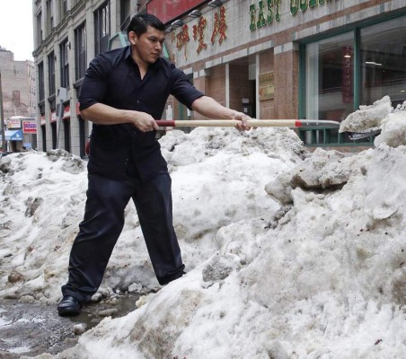 Boston rompe récord histórico de nieve