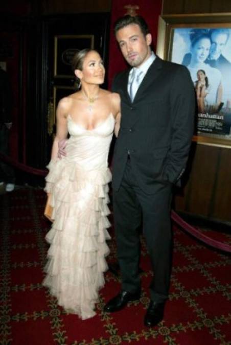 Ellos son los cinco famosos que le han entregado un anillo de compromiso a Jennifer Lopez